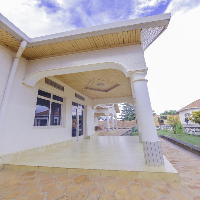 Martin Aviator Hotel Kigali Eksteriør bilde